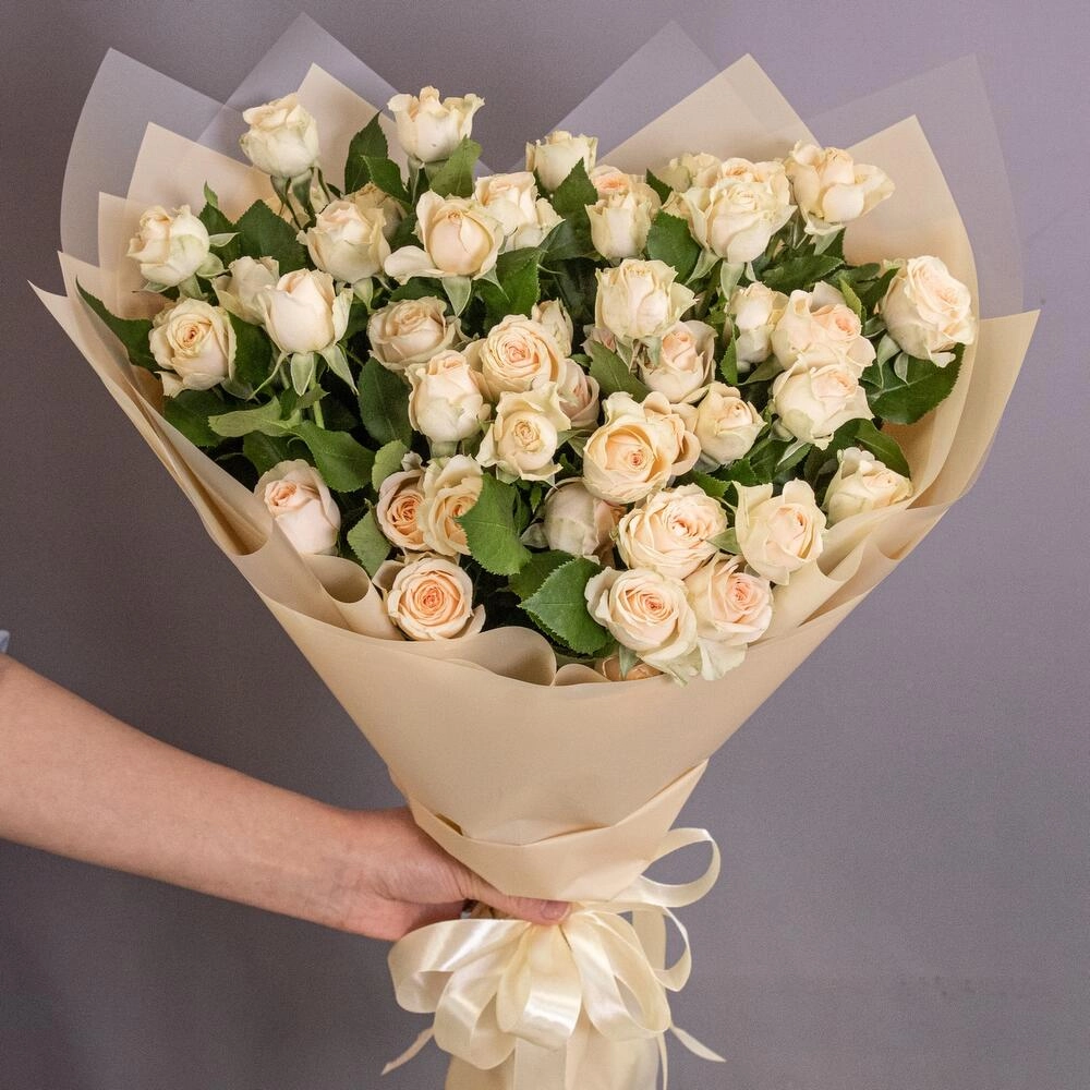 Букет «Персик» – пышные кустовые розы нежно-персикового оттенка Астрахань Астраханская область