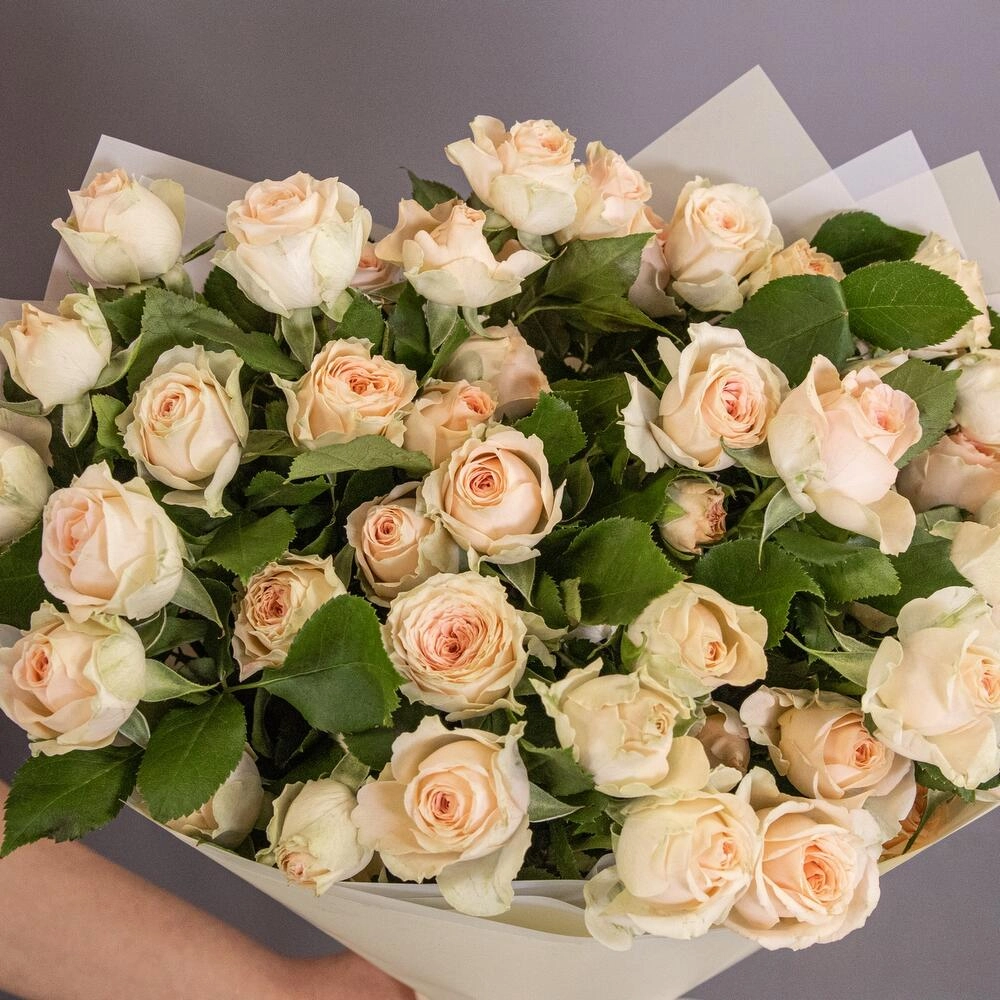 Букет «Персик» – пышные кустовые розы нежно-персикового оттенка Астрахань Астраханская область