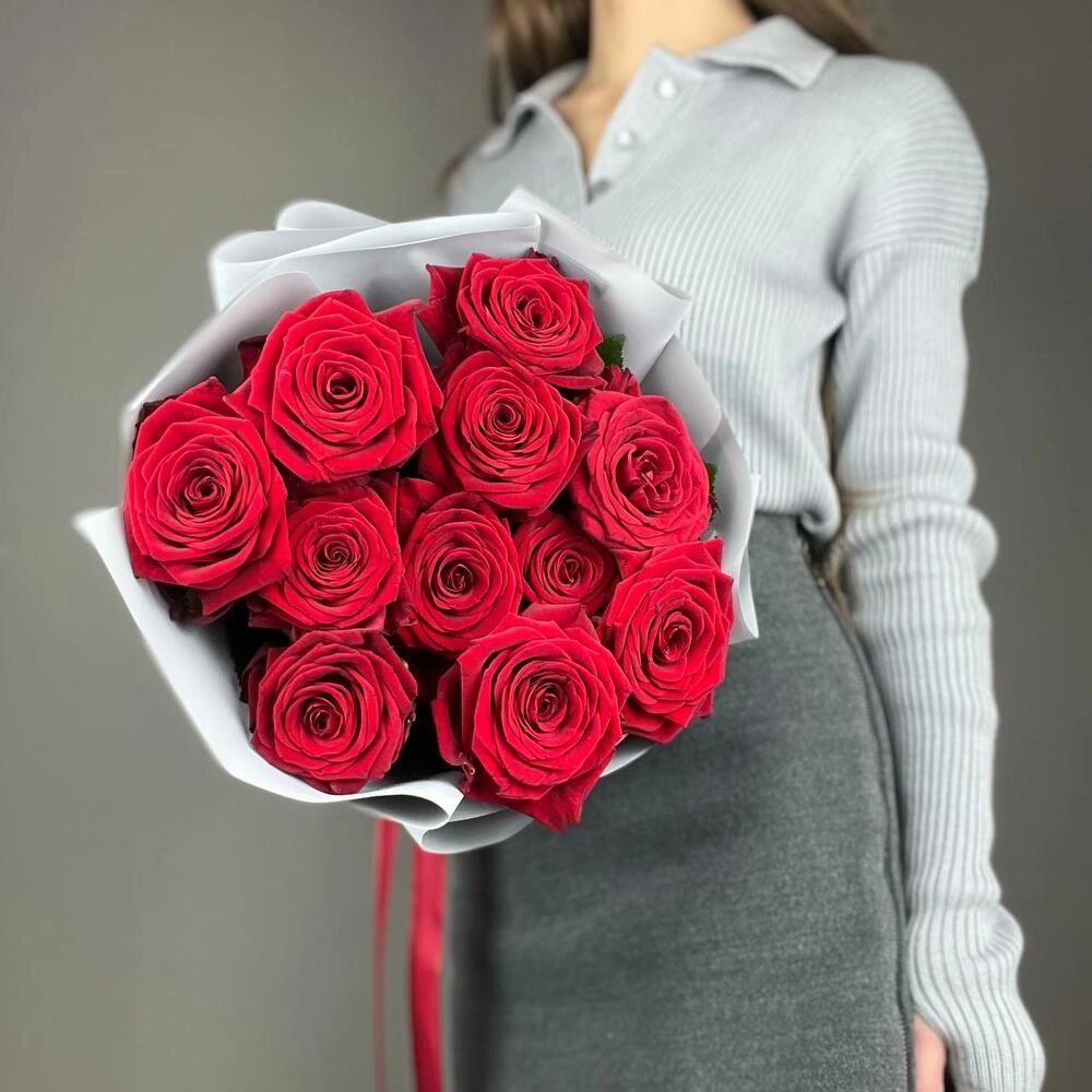Букет «Красный бархат» – роскошь эквадорских роз Астрахань Астраханская область