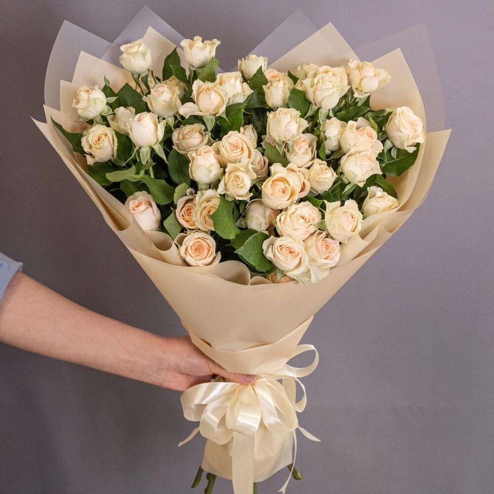 Букет «Персик» – пышные кустовые розы нежно-персикового оттенка Астрахань Астраханская область