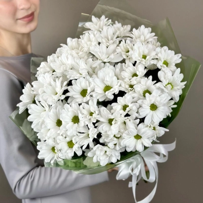 Букет «Мечты о лете» – свежесть белых хризантем Астрахань Астраханская область