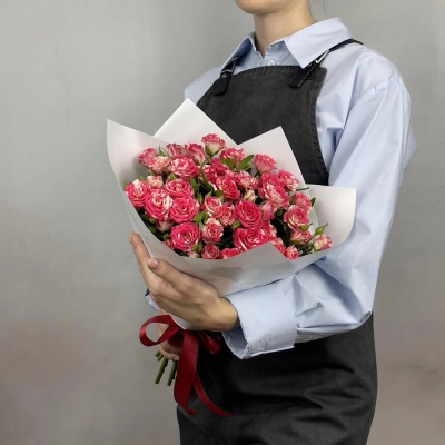 Букет «Фейерверк» – 9 пышных кустовых роз в огненной палитре Астрахань Астраханская область