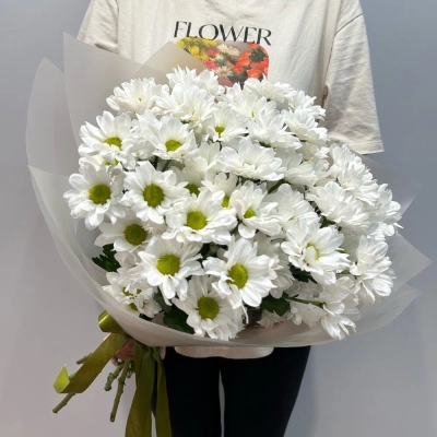 Букет «Летнее настроение» – свежесть белых хризантем Астрахань Астраханская область