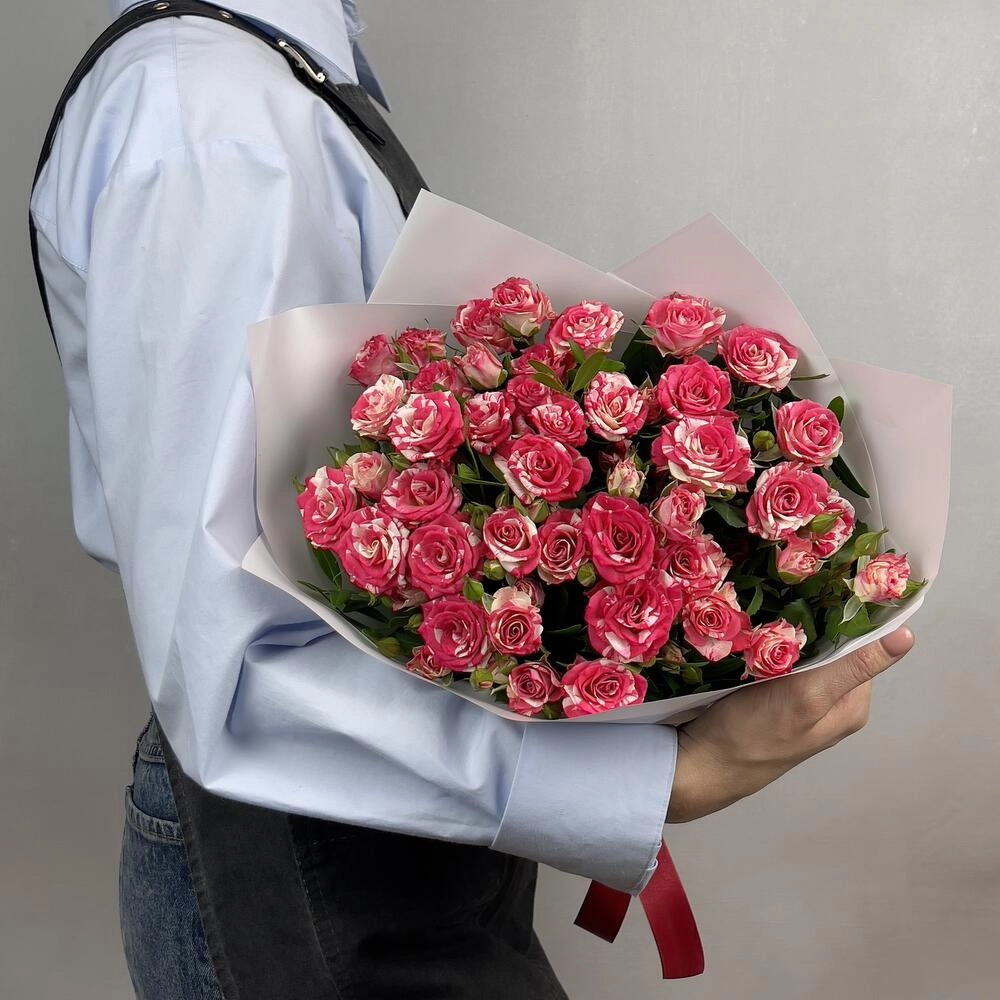 Букет «Фейерверк» – 9 пышных кустовых роз в огненной палитре Астрахань Астраханская область