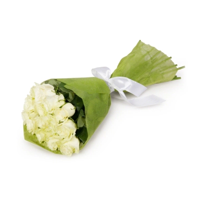 Букет из белых роз в фетре Астрахань Астраханская область